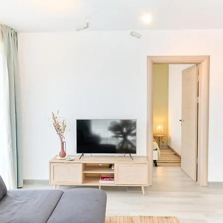 Leya's Boho Mamaia Nord Apartament *