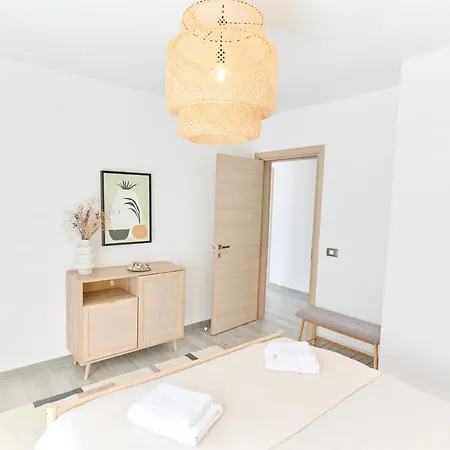 Leya's Boho Mamaia Nord Năvodari